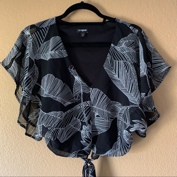 Express Tie Front Black & White Tropical Palm Print Blouse - Medium - Picture 2 of 9